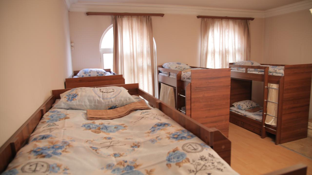 Noy Hostel Γιερεβάν Εξωτερικό φωτογραφία