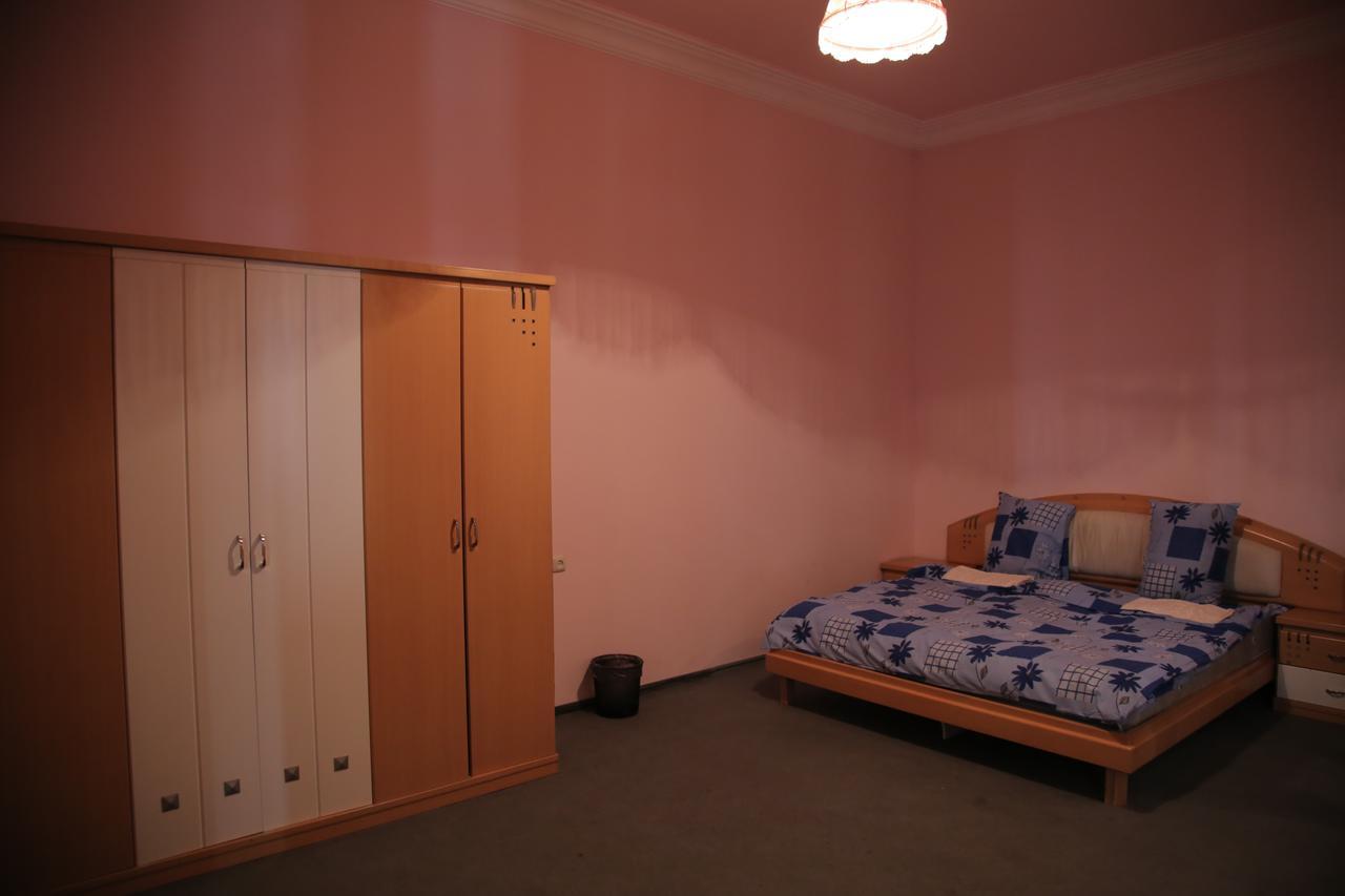 Noy Hostel Γιερεβάν Εξωτερικό φωτογραφία