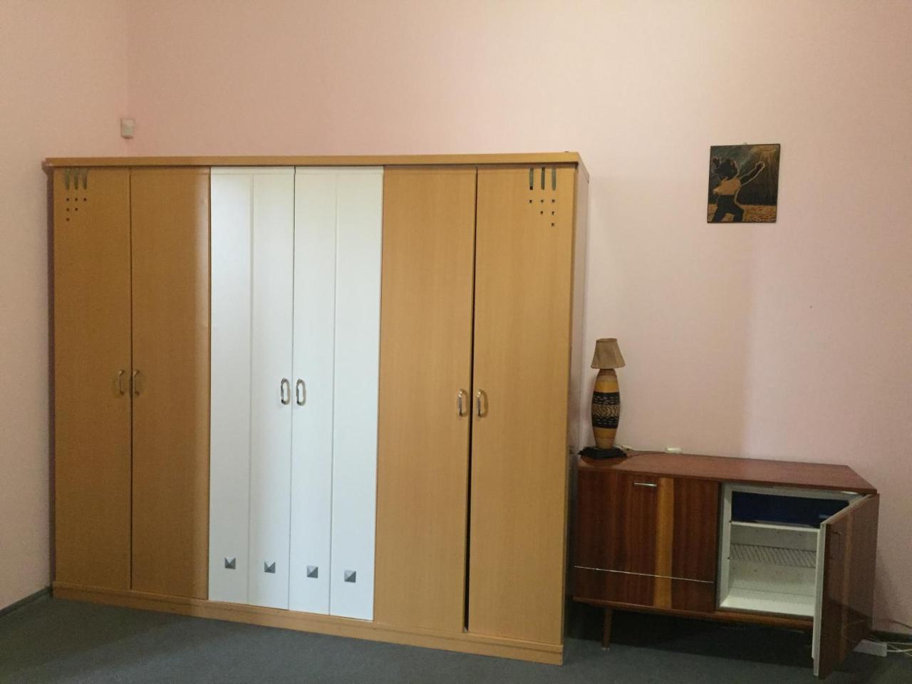 Noy Hostel Γιερεβάν Εξωτερικό φωτογραφία