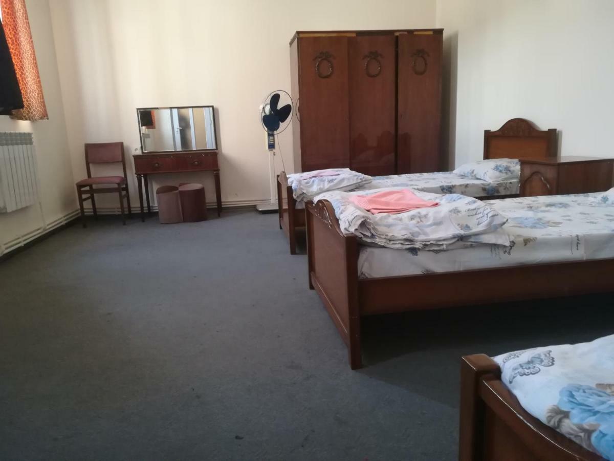 Noy Hostel Γιερεβάν Εξωτερικό φωτογραφία